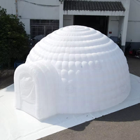 Dôme gonflable commercial pour l'extérieur, tente gonflable personnalisable en forme d'igloo pour les célébrations de vacances