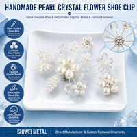 Clips de chaussures personnalisés faits à la main avec perles et cristaux en forme de fleur, breloques amovibles pour chaussures de mariée, escarpins et talons aiguilles