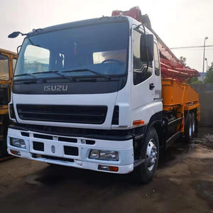 Bomba de hormigón Isuzu de 46M, usada en Japón, precio barato - Product Image 1