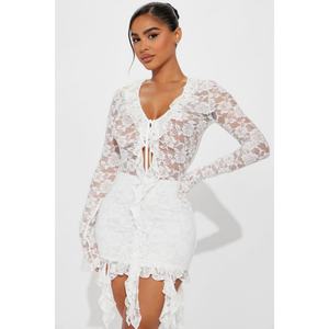 Vestido Mini de Encaje con Escote en V, Estilo Europeo y Americano, Manga Larga, Corte Ajustado - Product Image 6