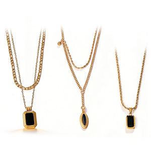 Collier pendentif ovale double couche en agate noire style rétro européen et américain, plaqué or 18 carats, avec zircon noir carré pour clavicule - Product Image 5