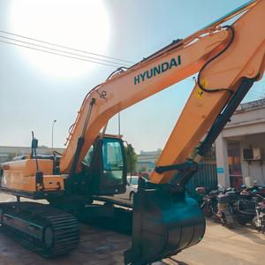 Excavadora de Ruedas Hyundai R220-9S: Potente Motor Cummins, Sistema Hidráulico Rexroth Preciso, Capacidad de 22 Toneladas. Evolución en Movimiento sobre el Terreno. - Product Image 4