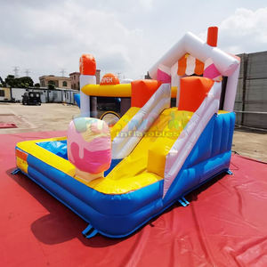 Castillo inflable comercial para niños con tobogán acuático y zona de saltos, ideal para heladerías. - Product Image 2