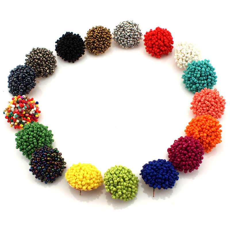 Choose Pom's Color
