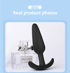 Juego de 4 Tapones Anales de Silicona Grandes de Primera Calidad, Kit de Entrenamiento para Principiantes y Avanzados con Base Ancha para Mujeres - Product Image 6