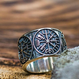 Bague Viking Boussole Homme Alliage Argent Antique Vegvisir Nordique Sceau Bijoux Vente en Gros Fabricant Personnalisé OEM - Product Image 1