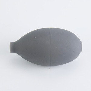 Approvisionnement direct d'usine de balles gonflables en PVC, souffleurs à air, seringues auriculaires, airbags et pompes à air manuelles. - Product Image 4