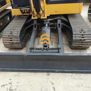 Excavadora de cadenas usada Caterpillar CAT306 de 6 toneladas, casi nueva, de origen japonés, para proyectos de construcción. - Product Image 5