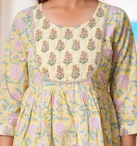 Traje Salwar Sharara de Alta Calidad con Bordado de Diseño Indio Moderno para Mujer, Ideal para Bodas y Fiestas - Product Image 5