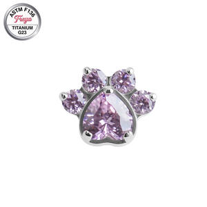 Boucles d'oreilles clous de créateur Freya, motif patte de chat, en titane, bijoux coréens pour <span class=keywords><strong>piercing</strong></span> de nez, labret, <span class=keywords><strong>langue</strong></span>, hélix, pour femmes - Product Image 3