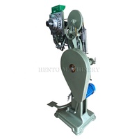 Machine de rivetage semi-automatique haute vitesse / Riveteuse automatique pour rivets creux / Riveteuse automatique pour cuir