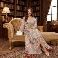 Abaya longue brodée en polyester pour femme, style décontracté, coupe ample, longueur ras du sol, idéale pour les mariages et les fêtes, anti-statique, Aïd