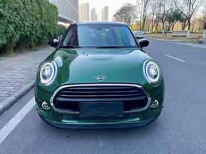 <span class=keywords><strong>Mini</strong></span> <span class=keywords><strong>Cooper</strong></span> vert 2020 d'occasion, <span class=keywords><strong>5</strong></span> <span class=keywords><strong>portes</strong></span>, 4 places, turbo, <span class=keywords><strong>automatique</strong></span>, cuir foncé, R17, véhicule de tourisme - Product Image 2