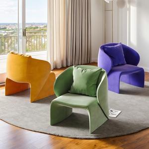 Conjunto de sillones minimalistas modernos para sala de estar con mesa redonda y almohada para decoración del hogar - Product Image 5