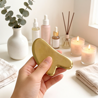 Masseur Gua Sha en laiton avec logo personnalisé, outil de raclage métallique multi-usage pour le soin et la relaxation de la peau