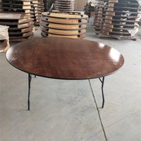 Table pliante ronde de 60 pouces utilisée pour les banquets, les mariages en bois et l'extérieur