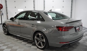 รับสั่งทำพิเศษ รถซีดาน <span class=keywords><strong>A4</strong></span> 2.0 <span class=keywords><strong>S</strong></span>-<span class=keywords><strong>tronic</strong></span> มือสอง พร้อมเบาะหนัง ภายในสีเข้ม เอกสารครบถ้วน ขาย - Product Image 6