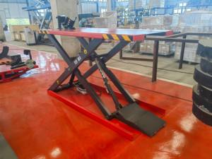 Table élévatrice hydraulique <span class=keywords><strong>électrique</strong></span> pour <span class=keywords><strong>moto</strong></span> 1000 kg, cric pour <span class=keywords><strong>moto</strong></span> avec conception en ciseaux à vendre - Product Image 5