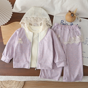Ensemble de vêtements pour filles en dentelle exquise, 3 pièces, tenue décontractée douce et confortable pour le printemps, l'automne, à porter tous les jours - Product Image 2