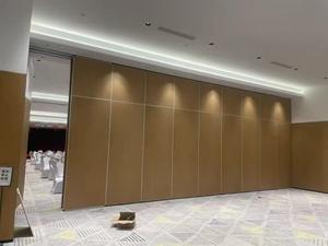 Ventas <span class=keywords><strong>de</strong></span> fábrica <span class=keywords><strong>de</strong></span> alta calidad <span class=keywords><strong>de</strong></span> paredes divisorias móviles <span class=keywords><strong>de</strong></span> madera semiautomáticas para salas <span class=keywords><strong>de</strong></span> banquetes <span class=keywords><strong>de</strong></span> hoteles - Product Image 2