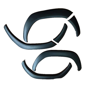Élargisseurs d'ailes en ABS pour Toyota Hilux Revo 2016 - Modèle HE-MT-099 - Product Image 1