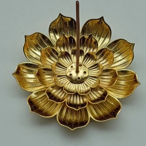Porte-encens Lotus en métal aromatique pour la décoration de la maison, vente en gros d'encens et de porte-encens - Product Image 2