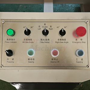 Machine à onglets en PVC/UPVC et aluminium de qualité supérieure avec moteur 3KW pour la découpe automatique de précision des fenêtres - Product Image 3