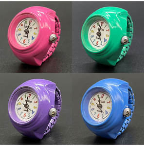 Hot Fashion Design Adolescent Petit Doigt Montre Réglable Taille Libre Vintage Punk Couleur Mini Anneau Montre - Product Image 4