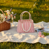 Aierflorist – Panier décoratif en rotin tressé durable et écoresponsable pour la Fête des Mères et les mariages – Vente en gros