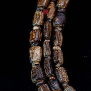 Pulsera de cuentas de madera de agar natural, auténtica madera de oud, joyería espiritual hecha a mano de Feng Shui - Product Image 4