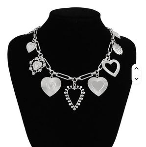 Collar Deportivo para Chicas, Joyería para el Cuello, Colgante de Amor, Decoración Estética, Collares con Aspecto Metálico, Accesorios de Cadena para Mujer - Product Image 6