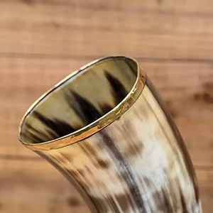 Cuerno para beber vikingo hecho a mano respetuoso con el medio ambiente personalizado de la mejor calidad, técnica tallada, hogar, restaurante, Hotel, uso directo de la India - Product Image 6