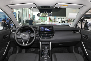 Toyota Frontlander 2.0L M20F Hybride E-CVT Leading Edition Premium d'occasion 2024, SUV compact 5 portes 5 places à traction avant - Product Image 3