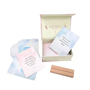 Hicreate Luxury Playing Cards Custom Affirmation Print Poker Game Cards Papel de alta calidad con caja magnética - Product Image 1