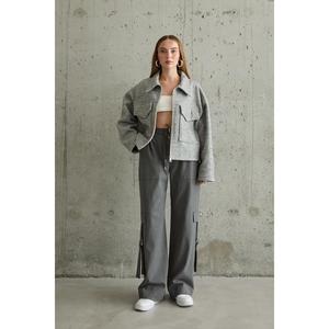 Pantalones Casuales para Mujer al por Mayor en Gris con Cierre Frontal, Transpirables y con Cintura Ajustable, Tallas 3XL y XL - Product Image 3