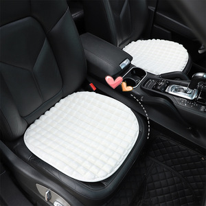 Housses de siège de voiture en fausse fourrure, chaleur hivernale, pièce unique avant, design à carreaux décoratif - Product Image 3