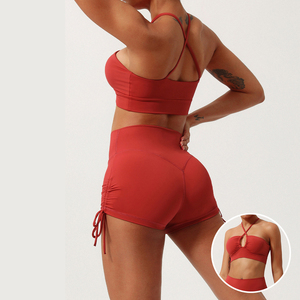 Abbigliamento estivo alla moda da palestra da donna reggiseno sportivo con cavità anteriori Sexy da palestra e pantaloncini attivi con lifting per palestra Set Fitness