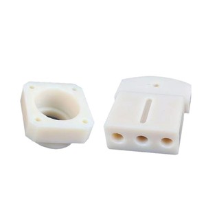 XTXS-031 Piezas de Nylon Personalizadas, Moldeo por Inyección de Plástico para Aplicaciones de Placas de Soporte - Product Image 1