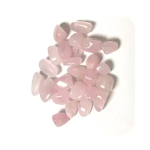 Prezzo di fabbrica alla rinfusa di alta qualità rosa naturale quarzo rosa ghiaie trucioli guarigione pietra semi-preziosa artigianato per decorazioni da giardino
