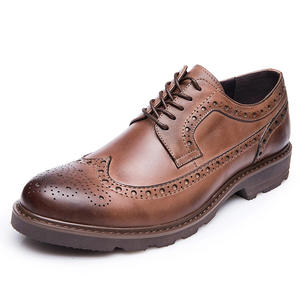 Chaussures <span class=keywords><strong>Derby</strong></span> PU de haute qualité faites à la main Chaussures d'affaires formelles pour hommes - Product Image 3