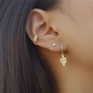 Boucles d'oreilles pendantes ROXI S925 en argent sterling avec diamants colorés, motifs arc-en-ciel, tribal, papillon, abeille et serpent - Product Image 5