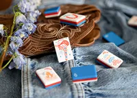Ubin Mahjong Baru Warna Biru Kustom Miss Cowgirl dari Lucite Transparan 2 Lapis untuk Mainan Sepatu Bot Akrilik, Senjata Mainan, dan Ubin Mahjong Pantai