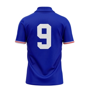 Maillot de football rétro uniforme de club sublimé personnalisé vêtements de football pour jeunes chemises de football rétro classiques vintage - Product Image 3