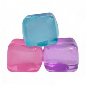 ของเล่นบีบก้อนสี่เหลี่ยมขนาด 2.25 นิ้ว แข็งแรง ทนทาน ยืดหยุ่นได้ บรรเทาความเครียด สีสันสดใส ของเล่นเสริมพัฒนาการทางประสาทสัมผัส เพื่อการผ่อนคลายและสะสม - Product Image 4