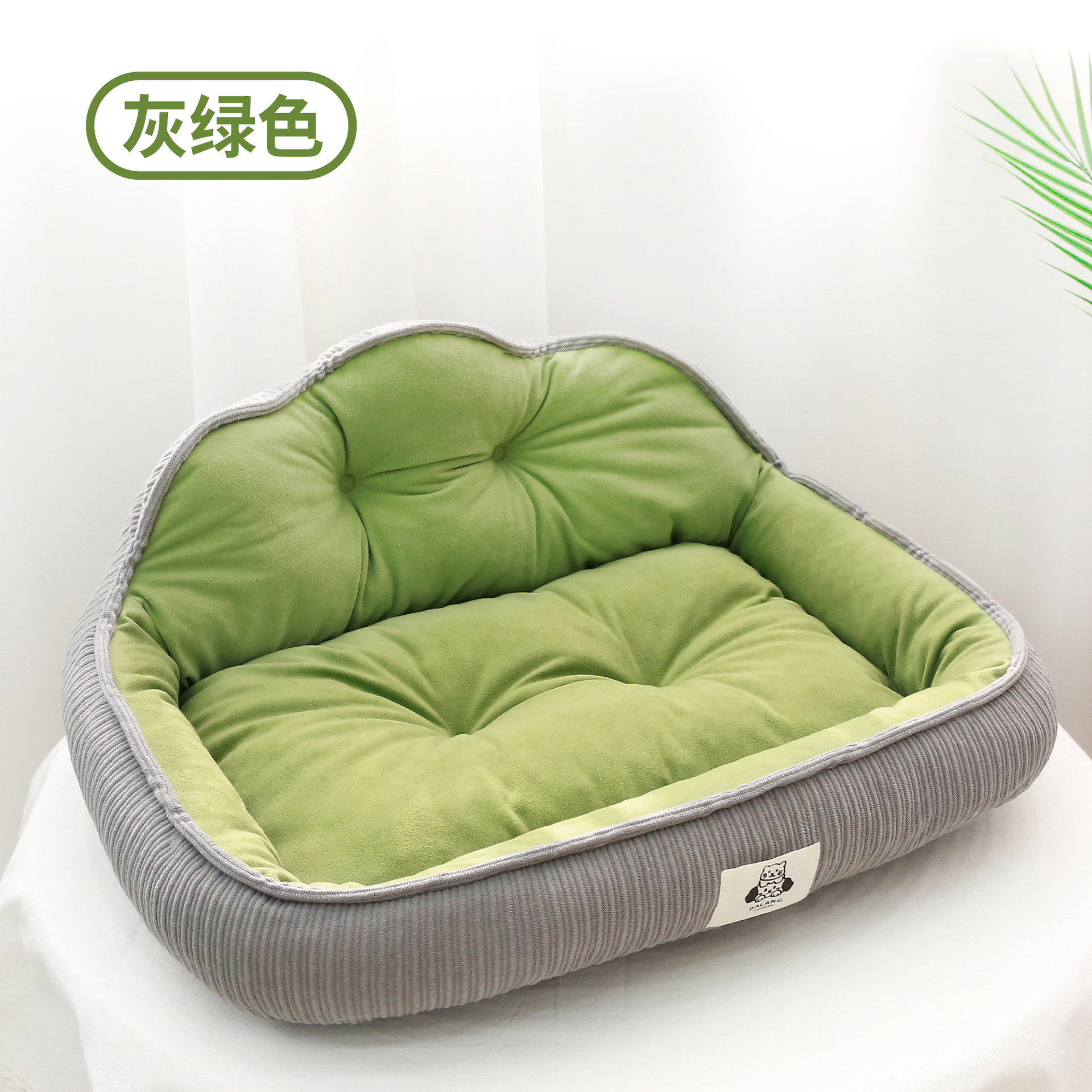 Grayish-green [Mountain Nest]