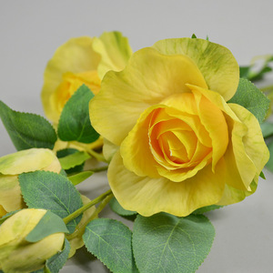 Roses artificielles Dongchen Crafts, 4 têtes, fleurs en soie pour décoration intérieure, présentation de mariage - Product Image 2