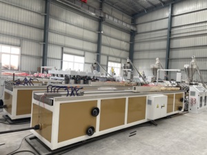 Línea de Producción de Paredes Acanaladas de PVC, Máquina de Extrusión para Fabricación de Paneles 3D Acanalados de WPC - Product Image 4