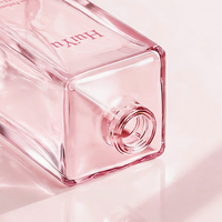 Flacon de parfum rose carré élégant de 50 ml (1,69 oz) personnalisé en usine, en verre dégradé, avec bouchon à bille en plastique