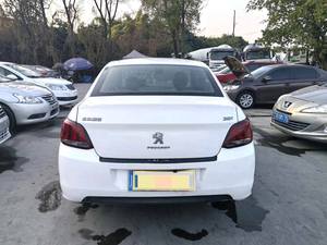 <span class=keywords><strong>Peugeot</strong></span> 301 modèle 2017, édition Confort 1.6, boîte manuelle. - Product Image 6