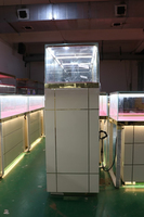 Vitrine de présentation élégante pour bijouterie, avec éclairage LED, en verre trempé, cadre en aluminium, base en métal UV, personnalisable